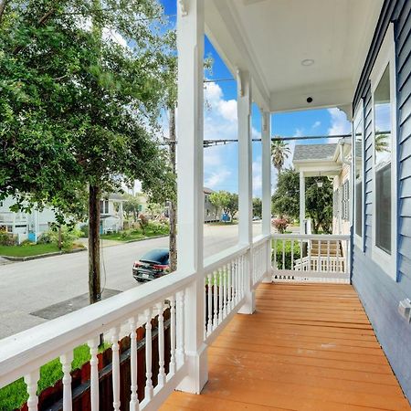 Renovated Beach Bungalow! Galveston Extérieur photo