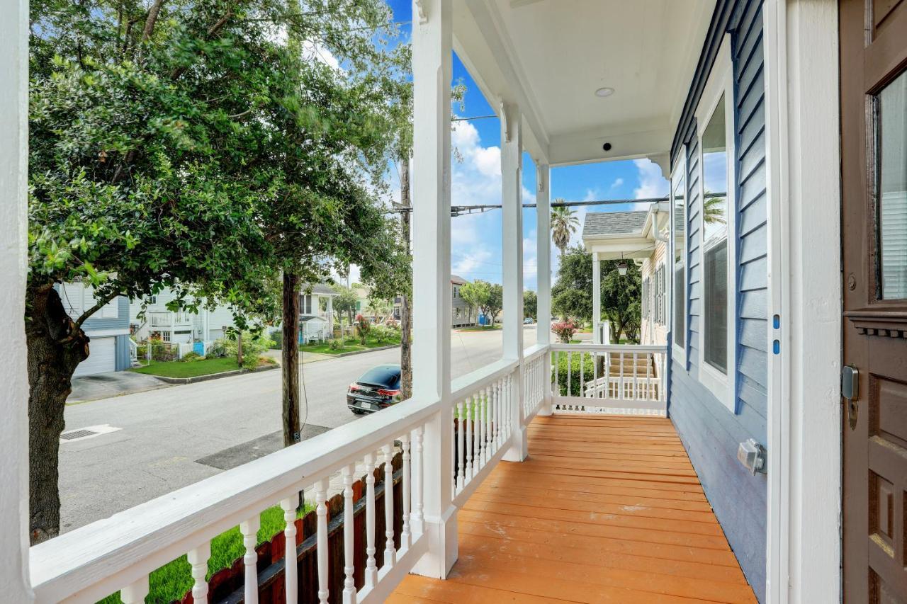 Renovated Beach Bungalow! Galveston Extérieur photo