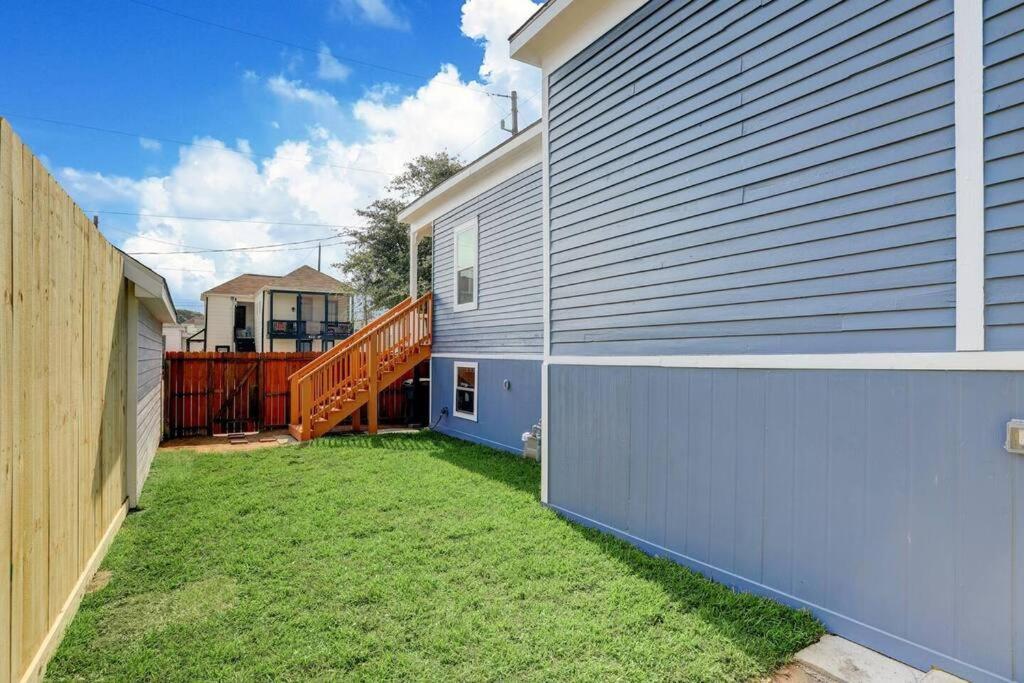 Renovated Beach Bungalow! Galveston Extérieur photo