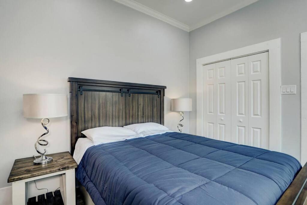 Renovated Beach Bungalow! Galveston Extérieur photo